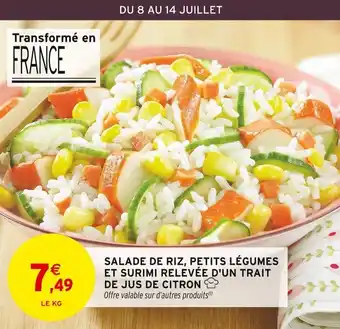 Salade de riz petits légumes et surimi relevée d'un trait de jus de citron